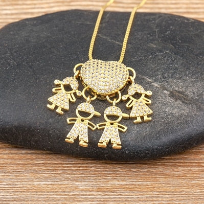 Colar Amor de Mãe Banhado a Ouro 18k - 1 a 5 pingentes