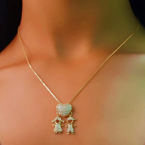 Colar Amor de Mãe Banhado a Ouro 18k - 1 a 5 pingentes